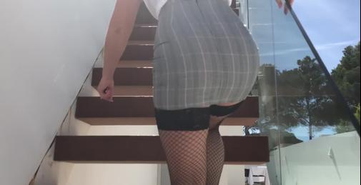 SLUTTY ESTATE AGENT VILLA FUCK XXX